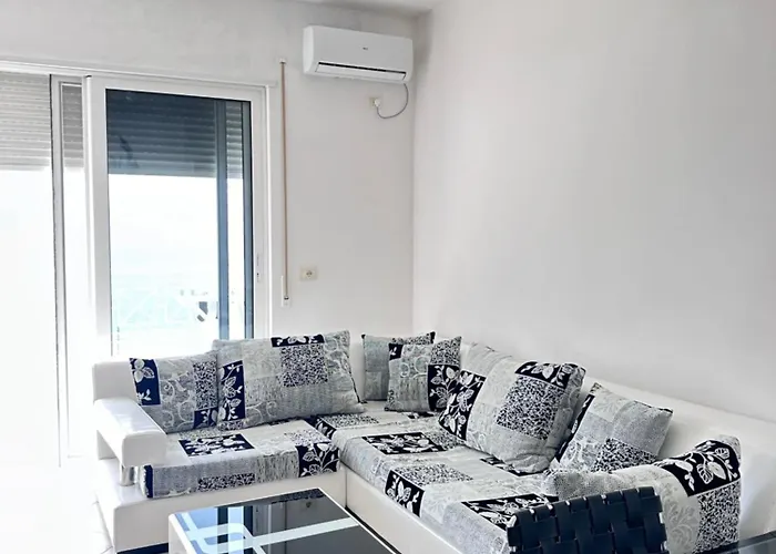 Tini Sea View Saranda