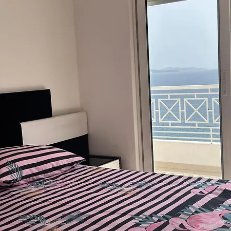 Daire Tini Sea View *